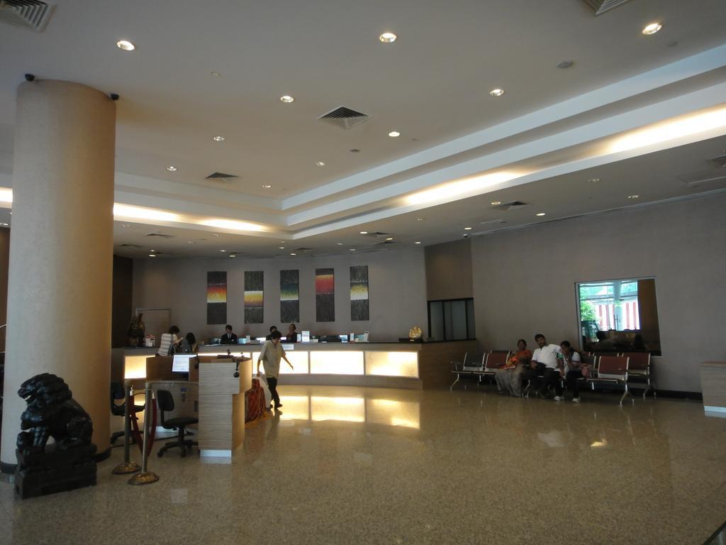 Hilton Garden Inn Singapore Serangoon المظهر الخارجي الصورة